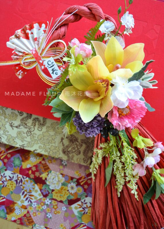 Japanese style new year
 floral deco.
日式新年花藝飾品