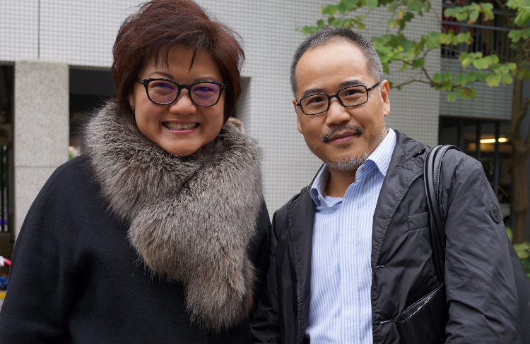 本會會長曹雪聰先生與拔萃男書院附屬小學校長羅錦麗女士